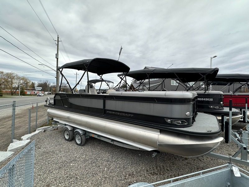 2023 Princecraft Quorum 25RLPontoon Boat - Black